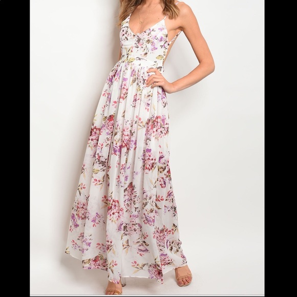 Backless Floral Maxi Dress - Picture 2 of 3